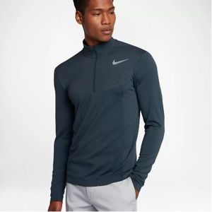 Nike Dry Knit Men's Half-Zip Long Sleeve Golf Top
